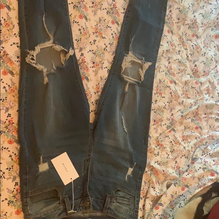 Jeans Size 9 Brand New